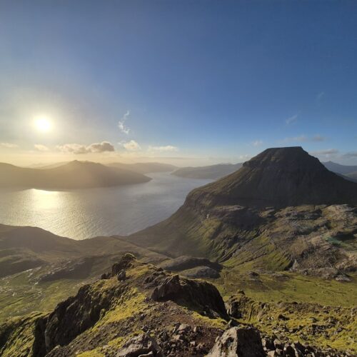 Hike the Westward Journey from Skeiðskarð to Norðadalur - Fyri Vestan  - 6 km / 3,7 miles